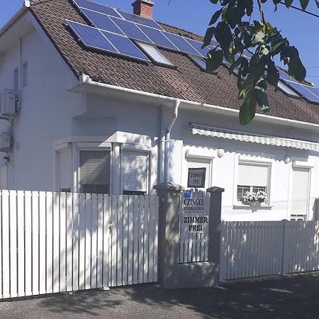 Czinger Vendégszobák Mosonmagyarovar Exterior foto